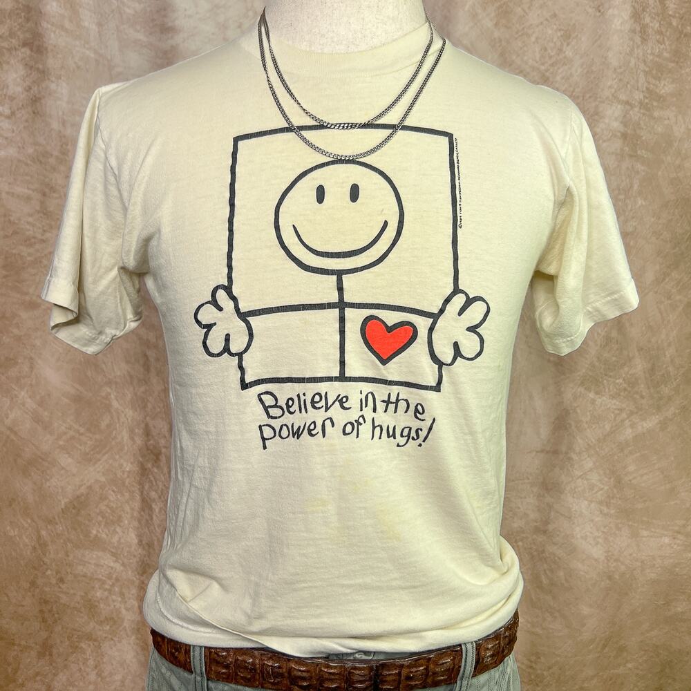 Believe in the Power of Hugs T-Shirt Vintage 80s Graphic Tee Single Stitch